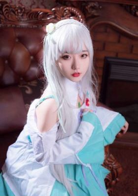 在丈夫面前被威胁侵犯内射的人妻_HD影视在线观看