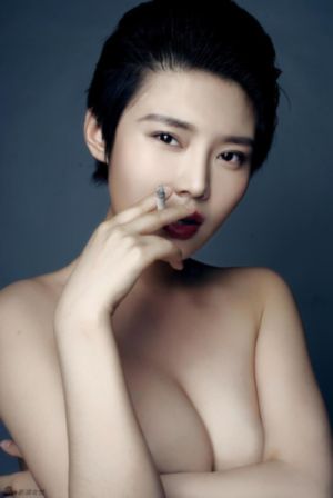 《贪婪》在线观看_720神马影院在线