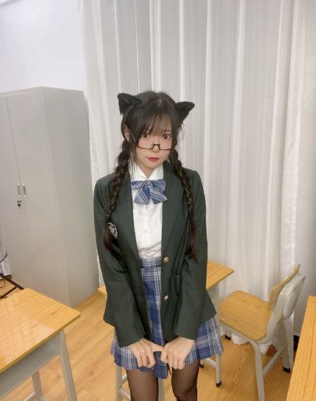 国产女同手指高速水声清晰_国语版在线观看免费
