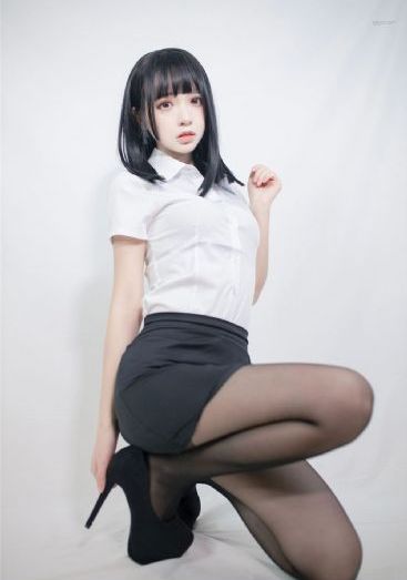 体育生GAY爽擼又大又粗的雞巴_午夜激情