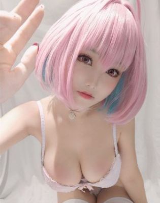 国产偷窥久久美女洗澡_BD超清免费观看