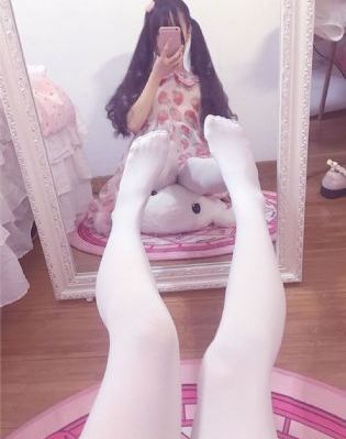 夯白嫩混血少妇sm_字幕高清版在线播放